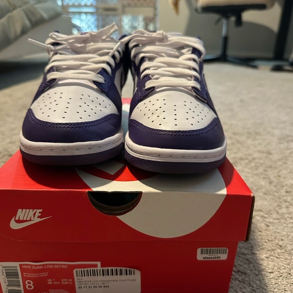 Nike Dunk White and Purple - Picture 3 of 4